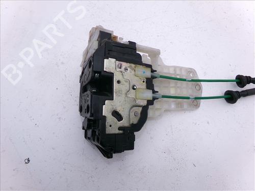Vergrendeling links voor HYUNDAI i30 (FD) 1.4 (109 hp) 26611551