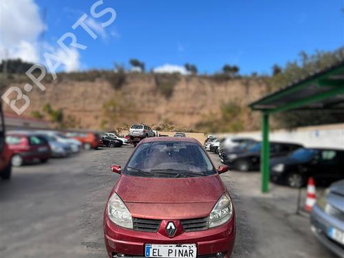 Brugte RENAULT GRAND SCÉNIC II (JM0/1_) 1.9 dCi (JM0G, JM12, JM1G, JM2C) (120 hp) 4324620