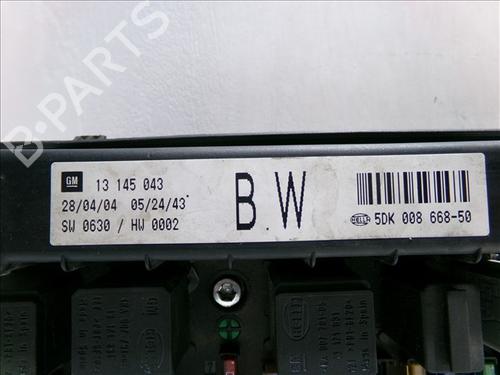 Fuse box OPEL ASTRA H (A04) 1.7 CDTI (L48) | BP27454953E1 