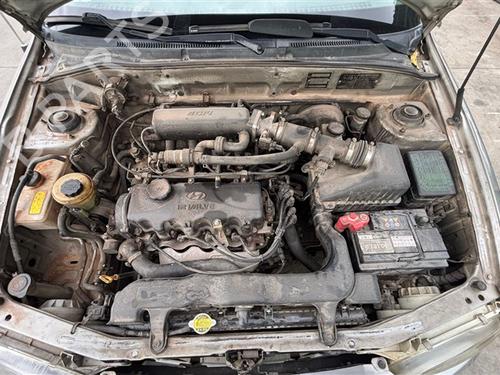 Right headlight HYUNDAI ACCENT I (X-3) 1.5 i 12V | BP30437618C29