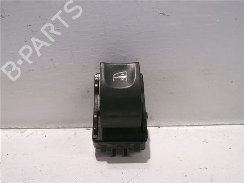Used Right front window switch RENAULT MEGANE III Hatchback (BZ0/1_, B3_) 1.5 dCi (86 hp) 24568880