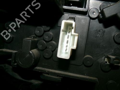 Right taillight PEUGEOT 407 (6D_) 2.0 HDi 135 (6DRHRH, 6DRHRE, 6DRHRG, 6DRHRJ) | BP30006720C35