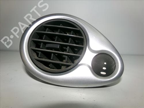 Used Air vent RENAULT CLIO III (BR0/1, CR0/1) 1.2 16V (BR02, BR0J, BR11, CR02, CR0J, CR11) (75 hp) 24569501