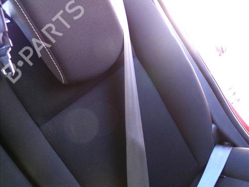 Used Rear left seatbelt RENAULT CLIO III (BR0/1, CR0/1) 1.2 16V (BR02, BR0J, BR11, CR02, CR0J, CR11) (75 hp) 27587347