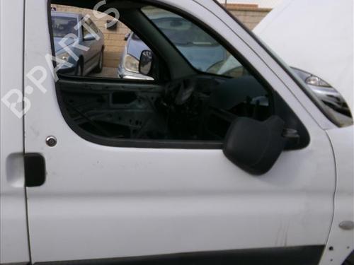 Used Right front door PEUGEOT PARTNER Box Body/MPV (5_, G_) 1.9 D (69 hp) 25782416