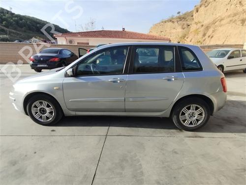 Rear right exterior door handle FIAT STILO (192_) 1.9 JTD (192_XE1A) | BP24858528C130 