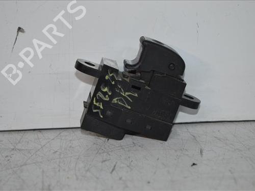 Right front window switch HYUNDAI H-1 / STAREX Bus (A1) 2.5 TCi | BP24557552I26 
