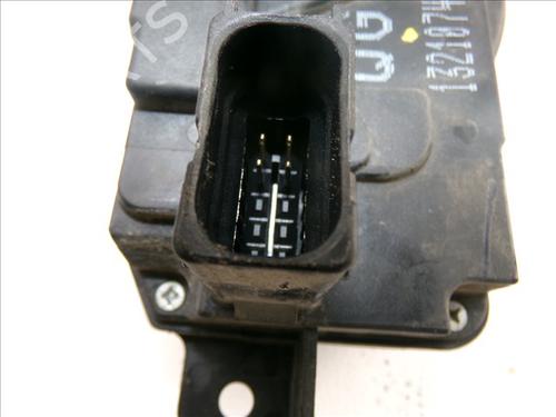 Front right lock OPEL ASTRA H (A04) 1.7 CDTI (L48) | BP26611624C97 