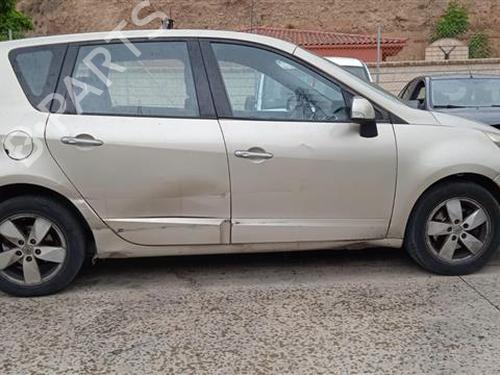 Antriebswelle links vorne RENAULT SCÉNIC III (JZ0/1_) 1.9 dCi (JZ0J, JZ1J, JZ1K, JZ1S) | BP24558067M38 