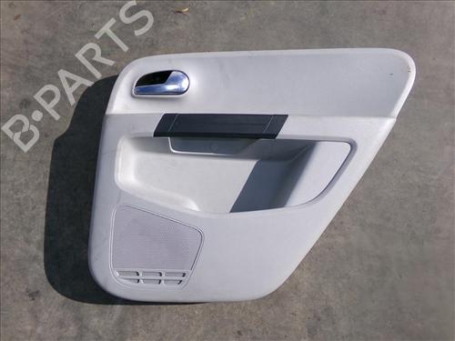 Bageste højre beklædning SEAT Mii (KF1, KE1) 1.0 (60 hp) 31020272