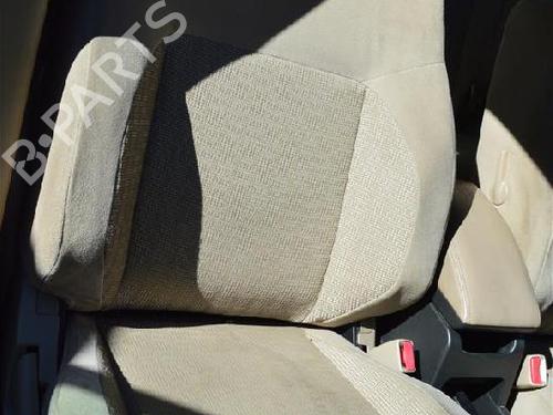 Used Right front seat NISSAN X-TRAIL I (T30) 2.5 4x4 (165 hp) 24560261