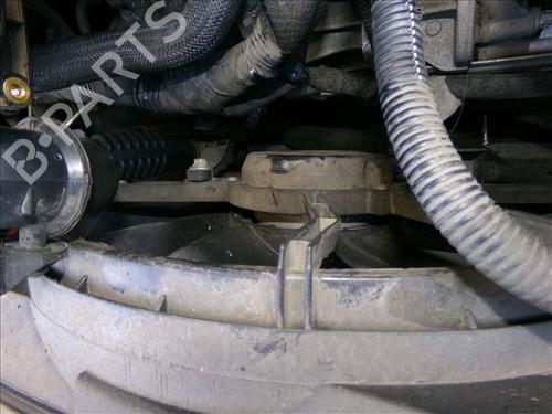 Used Radiator fan RENAULT CAPTUR I (J5_, H5_) 0.9 TCe 90 (90 hp) 31082371