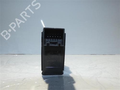 Used Switch SEAT ATECA (KH7, KHP) 1.0 TSI (116 hp) 24556276