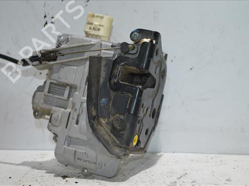 Rear left lock SEAT LEON (1P1) 1.4 16V | BP24560823C100 