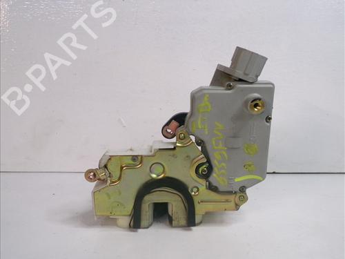 Used Front left lock NISSAN PRIMERA (P11) 1.8 16V (114 hp) 26376106