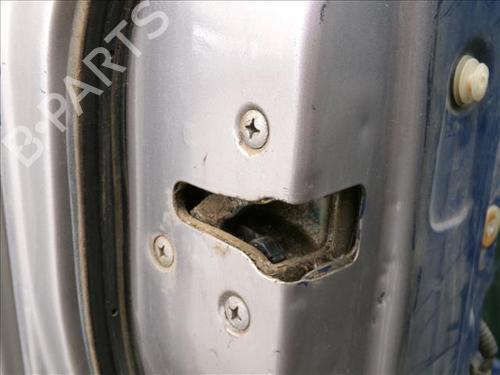 Used Front left lock NISSAN PICK UP (D22) 2.5 TD 4WD (103 hp) 24928373