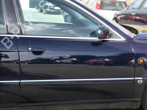 Used Right front door AUDI A8 D2 (4D2, 4D8) 2.5 TDI (150 hp) 24568088