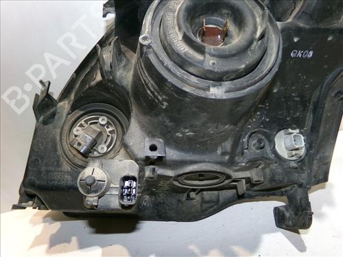 Right headlight HONDA CIVIC VII Hatchback (EU, EP, EV) 1.6 i (EP2, EU8, EU6) | BP28182311C29 