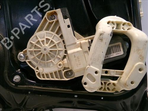 Front left window mechanism LAND ROVER DISCOVERY IV (L319) 3.0 SDV6 4x4 | BP24557326C22 