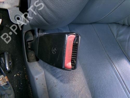 Gurtschloss für BMW 5 (E39) 525 tds (143 hp) 29450789