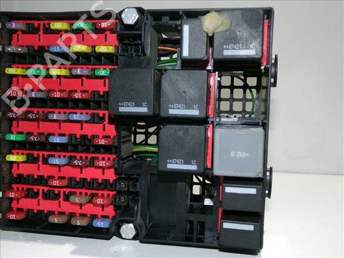 Fuse box FORD FIESTA V (JH_, JD_) 1.25 16V | BP24566757E1 