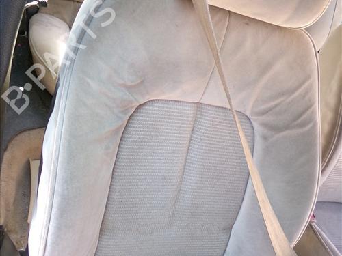 Used Front right seatbelt PEUGEOT 407 (6D_) 2.0 HDi 135 (6DRHRH, 6DRHRE, 6DRHRG, 6DRHRJ) (136 hp) 28805971