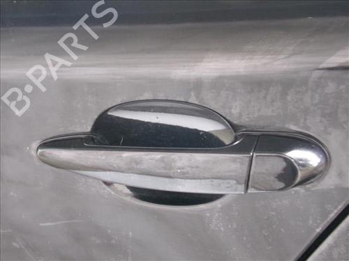 Used Rear left exterior door handle BMW 1 (E87) 118 d (122 hp) 25733799