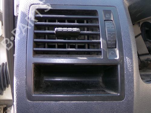 Used Air vent VW CALIFORNIA T5 Camper (7EC, 7EF, 7EG, 7HF, 7HC) 1.9 TDI (102 hp) 30286900
