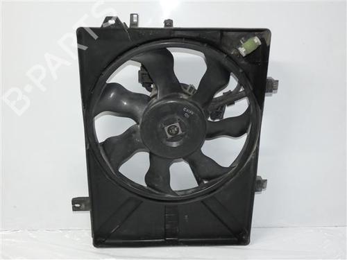 Used Radiator fan HYUNDAI GETZ (TB) 1.1 (67 hp) 24561567
