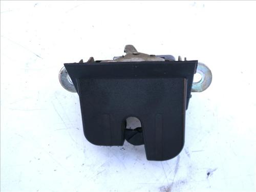 Used Tailgate lock SEAT LEON (1P1) 2.0 TDI (170 hp) 24859824