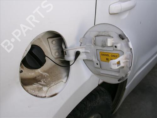 Fuel flap SUZUKI GRAND VITARA II (JT, TE, TD) 1.9 DDiS All-wheel Drive (JT419, TD44, JB419WD, JB419XD,... | BP25753101C131