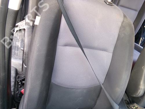 Sikkerhetsbelte foran høyre MAZDA 5 (CR) 2.0 CD (CR19) (143 hp) 27978917