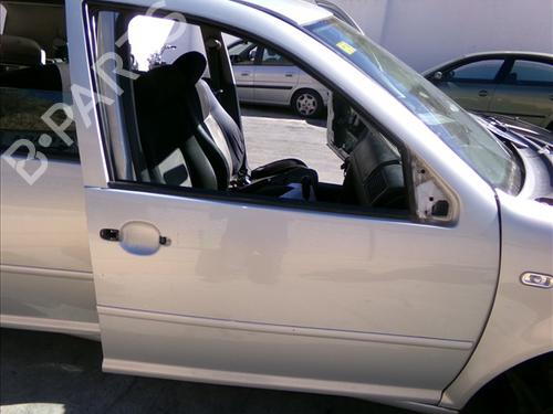 Dør højre fortil VW BORA I (1J2) 1.9 TDI (110 hp) 29944105