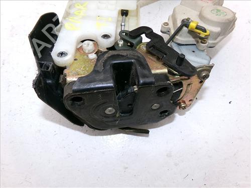 Used Rear left lock HYUNDAI ELANTRA III Saloon (XD) 2.0 CRDi (113 hp) 28350479