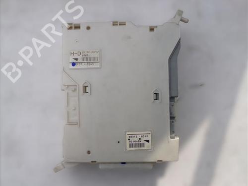 Used Fuse box LEXUS GS (_S19_) 300 (GRS190_, GRS190R) (249 hp) 24567467