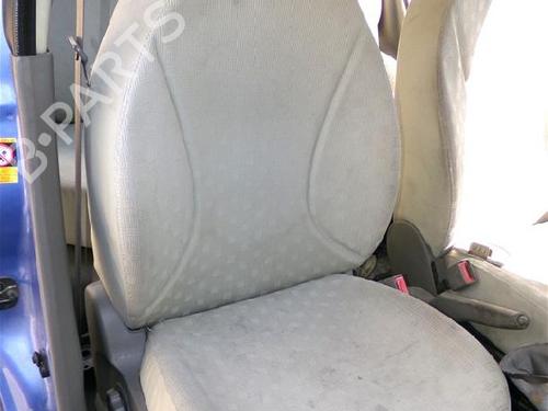 Used Right front seat NISSAN MICRA III (K12) 1.5 dCi (65 hp) 29566418