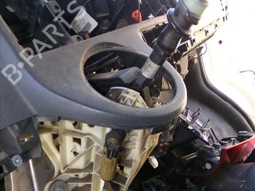 Used Gear lever VW CALIFORNIA T5 Camper (7EC, 7EF, 7EG, 7HF, 7HC) 1.9 TDI (102 hp) 30325413