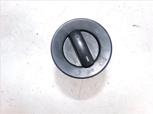 Used Headlight switch VW POLO (9N_, 9A_) 1.4 16V (75 hp) 25937174