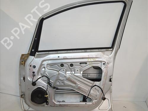 Right front door OPEL ZAFIRA A MPV (T98) 2.0 DI 16V (F75) | BP24560417C3 