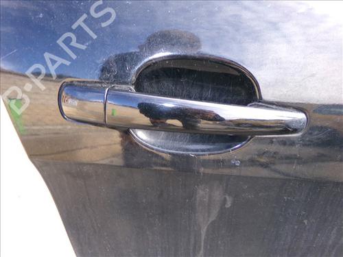 Używane Klamka zewnętrzna drzwi przednich prawych PEUGEOT 308 I (4A_, 4C_) 2.0 HDi (136 hp) 29923491