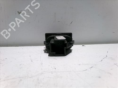 Right front window switch FORD MONDEO III (B5Y) 1.8 16V | BP24565300I26 