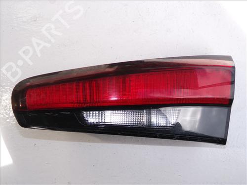 Højre baglygte bagklap FIAT TIPO Hatchback (356_, 357_) 1.0 (357HXN1A) (101 hp) 31082545