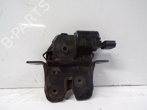 Używane Zamek klapy tylnej / bagażnika RENAULT SCÉNIC III (JZ0/1_) 1.9 dCi (JZ0J, JZ1J, JZ1K, JZ1S) (131 hp) 24558029