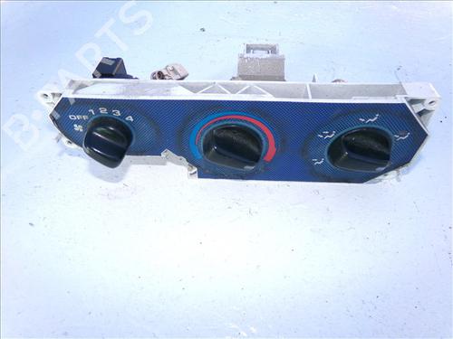 Used Climate control HONDA HR-V (GH_) 1.6 16V (GH1, GH3) (105 hp) 30493920