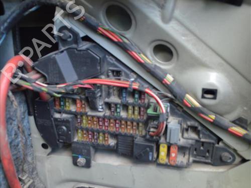 Used Fuse box BMW 5 (E60) 530 d (218 hp) 24563750