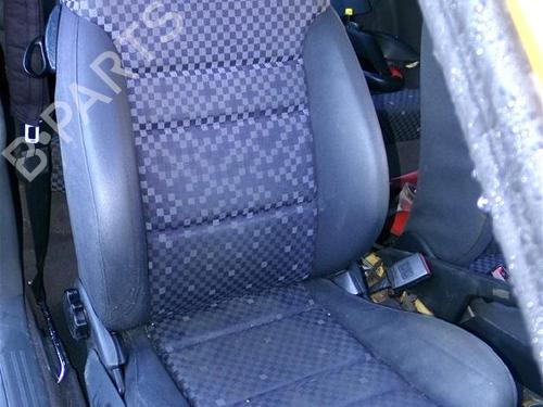 Sæde højre fortil AUDI A3 (8L1) 1.9 TDI (110 hp) 30106143