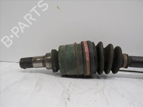 Arbre de transmission avant droit TOYOTA YARIS (_P1_) 1.0 (SCP10_, SCP10R) (68 hp) 24556684
