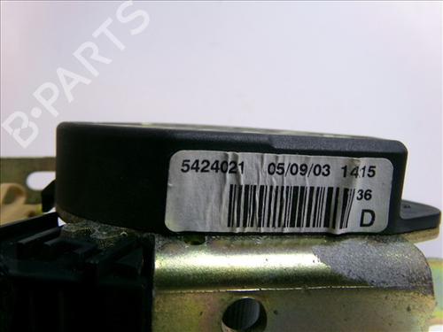 Front right seatbelt VW POLO III (6N1) 75 1.6 | BP24564602I25 
