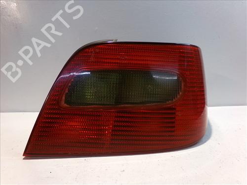 Used Right taillight CITROËN XSARA (N1) 1.6 16V (109 hp) 30325619