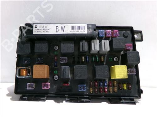 Sikringsdose OPEL ASTRA H (A04) 1.7 CDTI (L48) (100 hp) 27454953